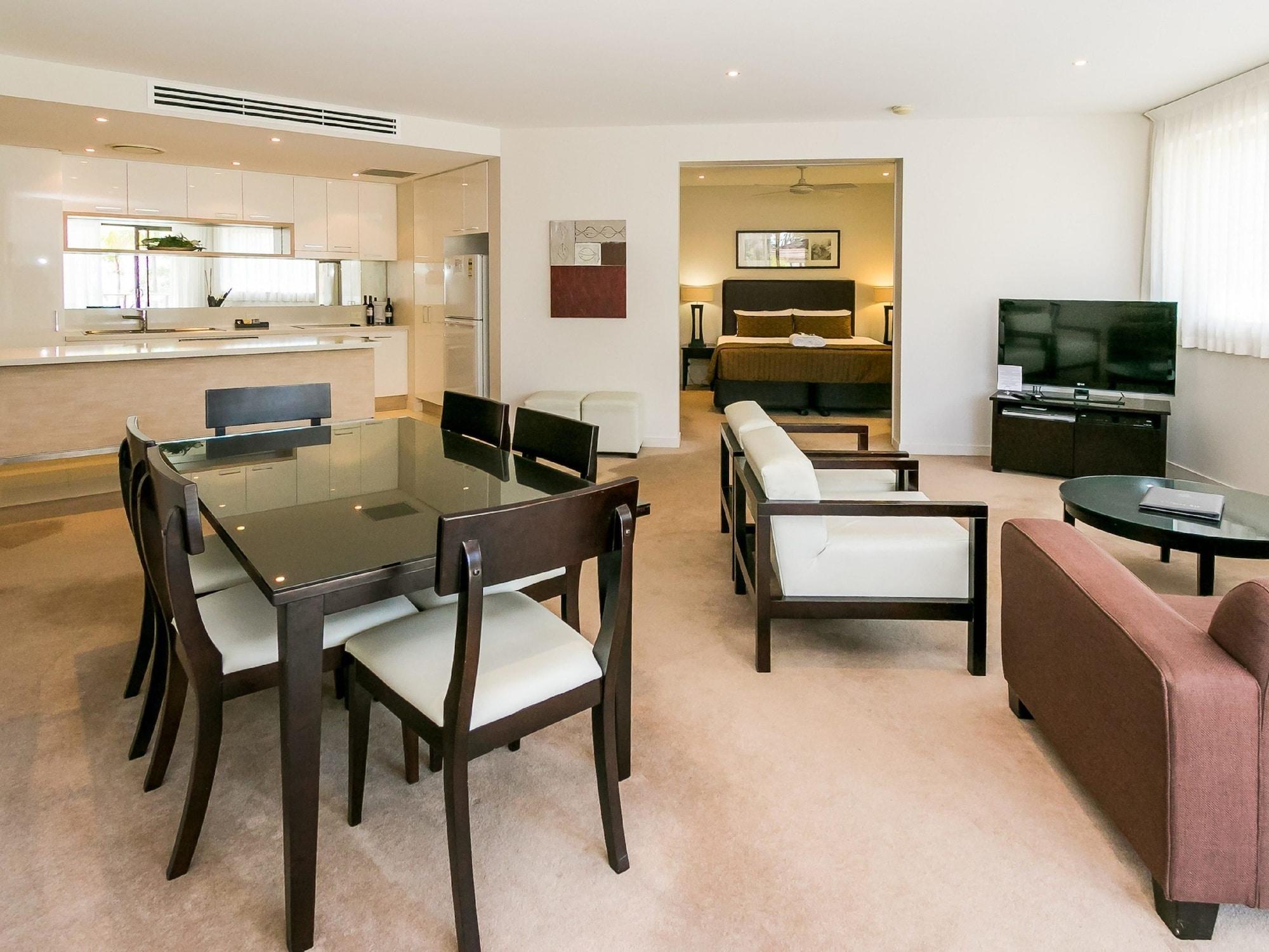 แกรนด์ เมอร์เคียว อัลเลกรา เฮอร์วีย์ เบย์ Aparthotel เฮอร์วีย์เบย์ ภายนอก รูปภาพ A typical apartment